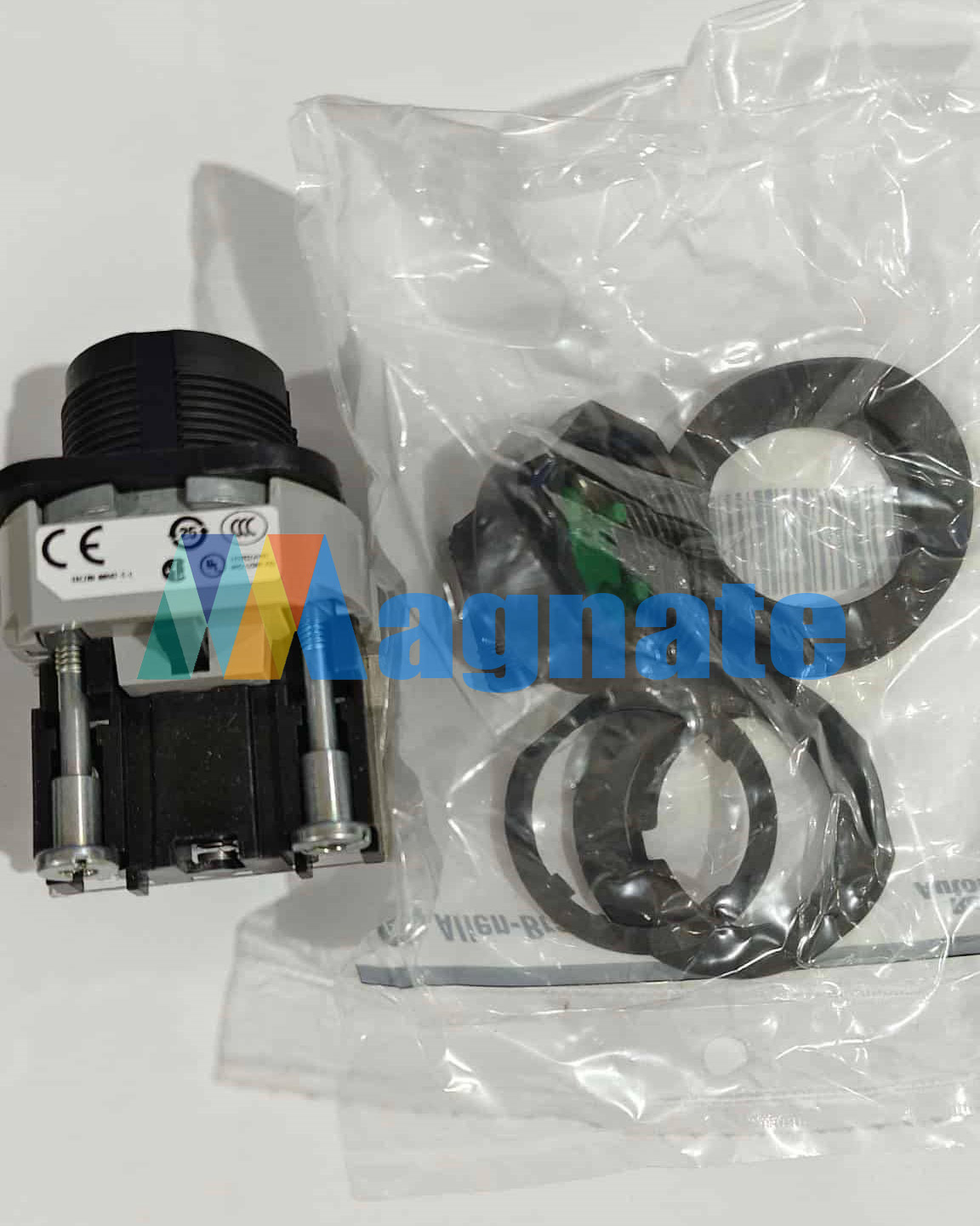 Brand: Allen Bradley Selector Switch 2 Position PN: 800H-HR2A
